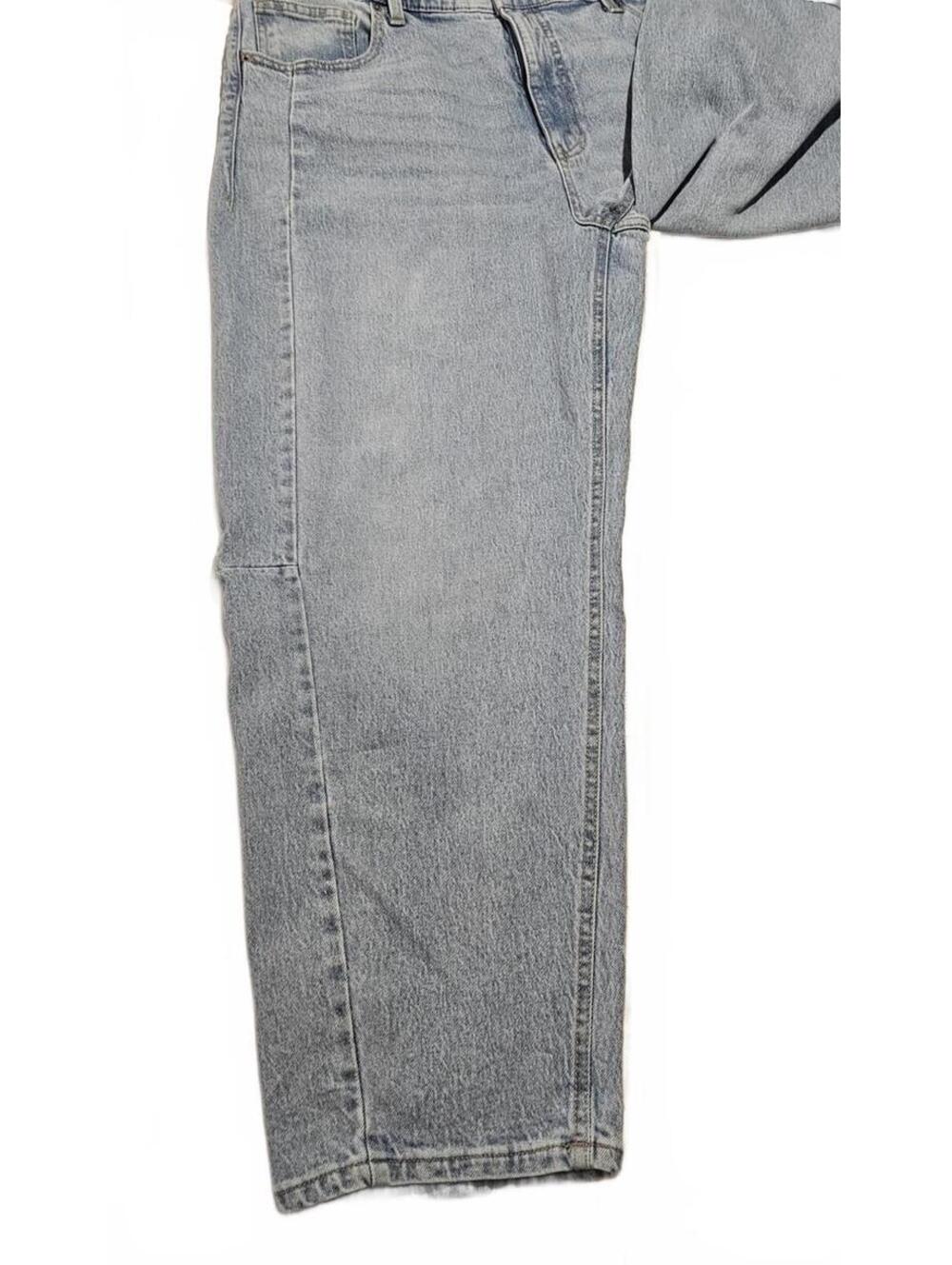 Time and Tru Women's Light Wash Barrel Leg Jeans Size 20 - Picture 5 of 7